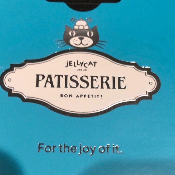 Jellycat Patisserie Lemon Tart Enamel Pin - Picture 2 of 7